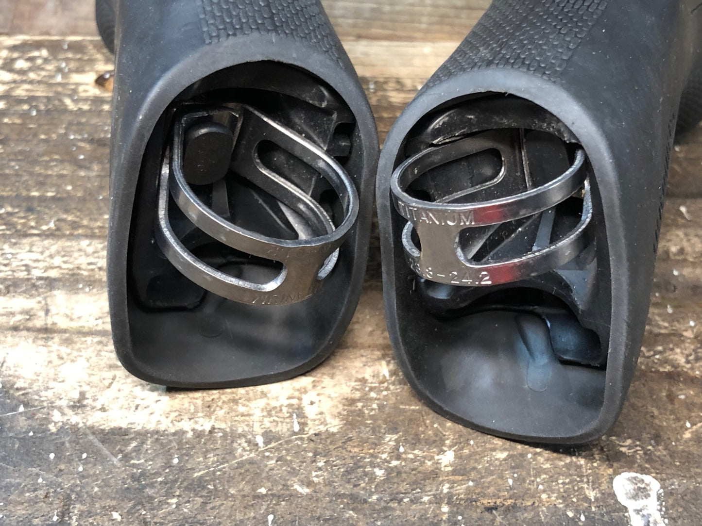 IQ457 シマノ SHIMANO アルテグラ ULTEGRA ST-6870 STIレバー Di2