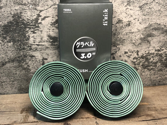 JA559 フィジーク fizik TERRA Bondcush バーテープ 緑 3mm 未使用