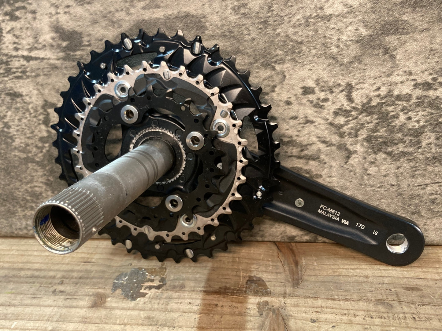 IK885 シマノ SHIMANO デオーレ DEORE FC-M612 クランクセット 170mm 40/30/22T