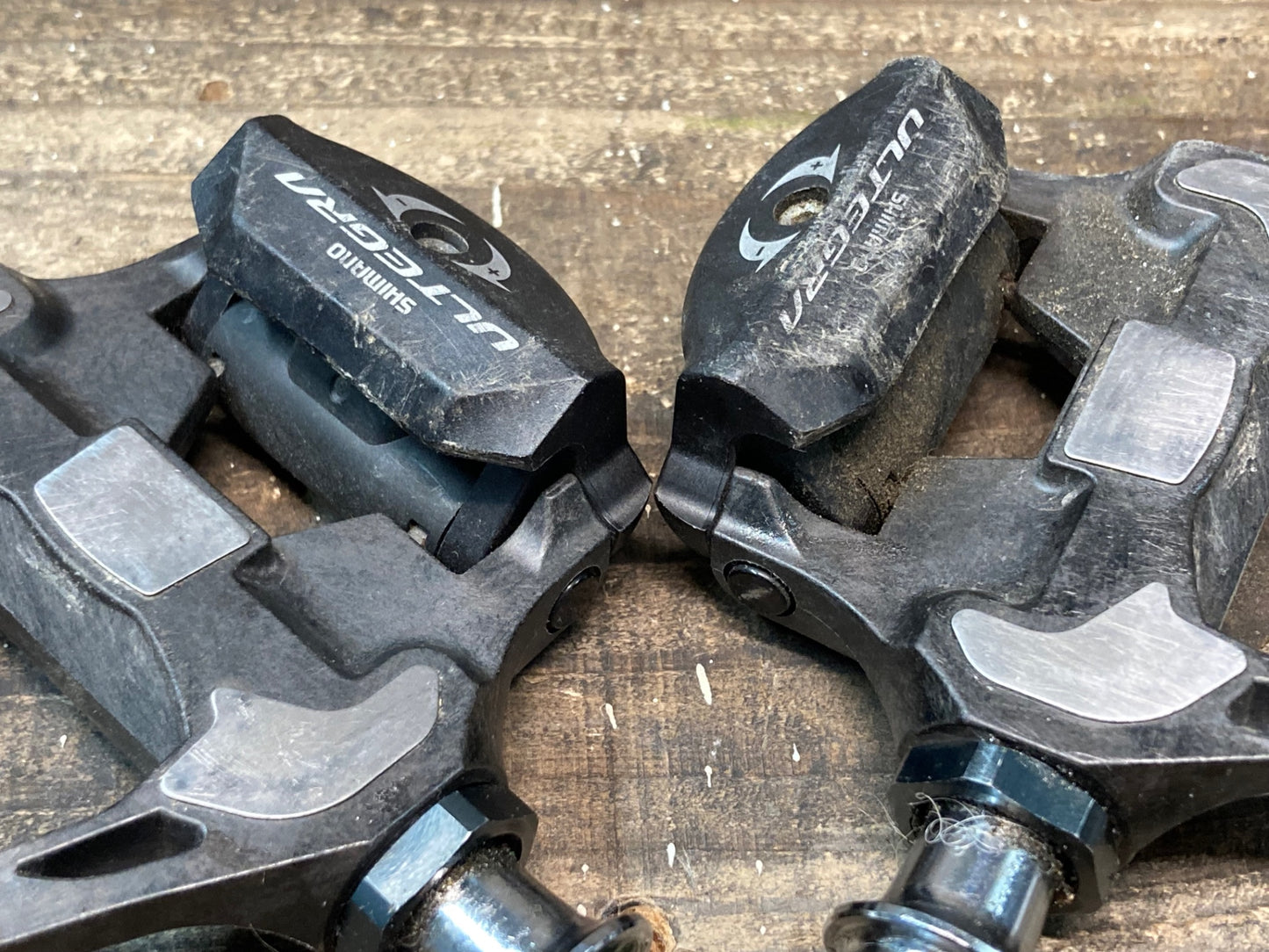 IQ894 シマノ SHIMANO アルテグラ ULTEGRA PD-R8000 ビンディングペダル SPD-SL 使用感あり