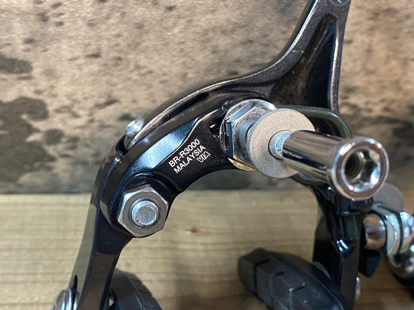 IW429 シマノ SHIMANO ソラ SORA BR-R3000 キャリパーブレーキ セット