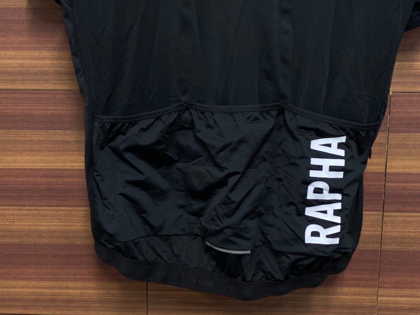 IT551 ラファ Rapha PRO TEAM TRAINING JERSEY 2 半袖サイクルジャージ 黒 M 裾ゴム若干の伸び