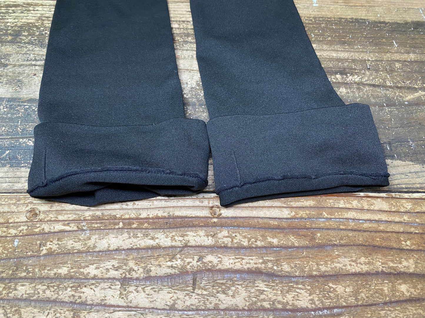 JC073 アソス assos ニーカバー 黒 Ⅰ