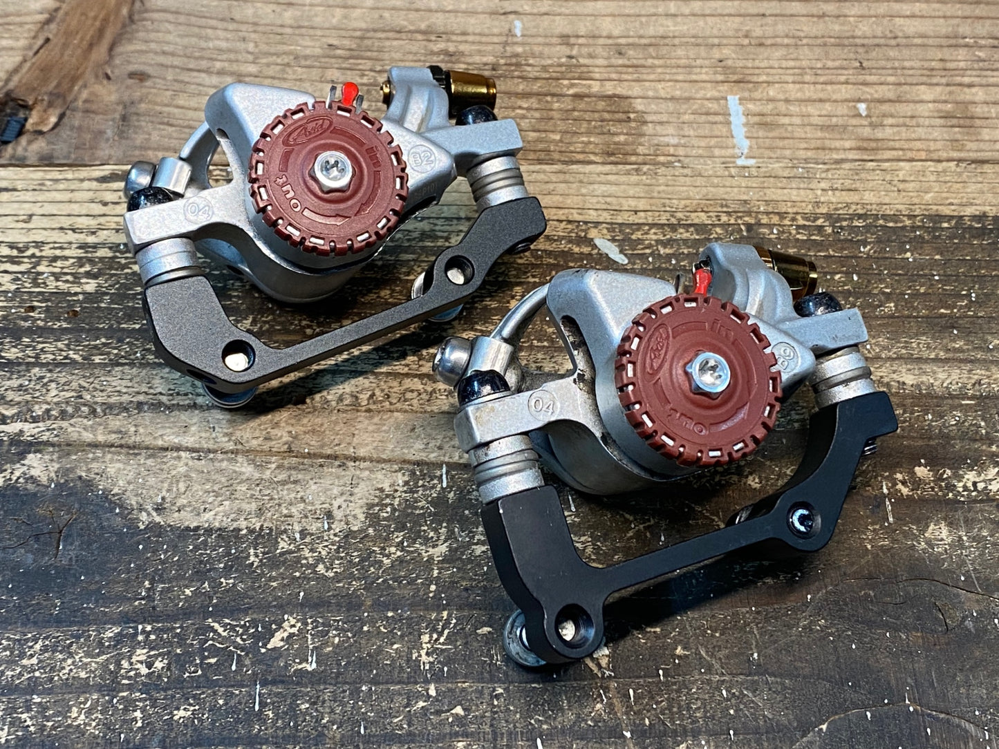 IJ984 エイヴィッド Avid BB5 ディスクブレーキキャリパー 前後セット