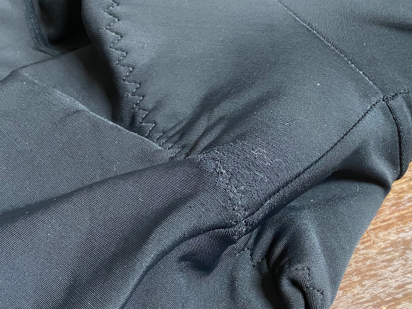 IZ518 パールイズミ PEARL iZUMi ビブショーツ ビブ着脱式 XL 黒 股部傷み