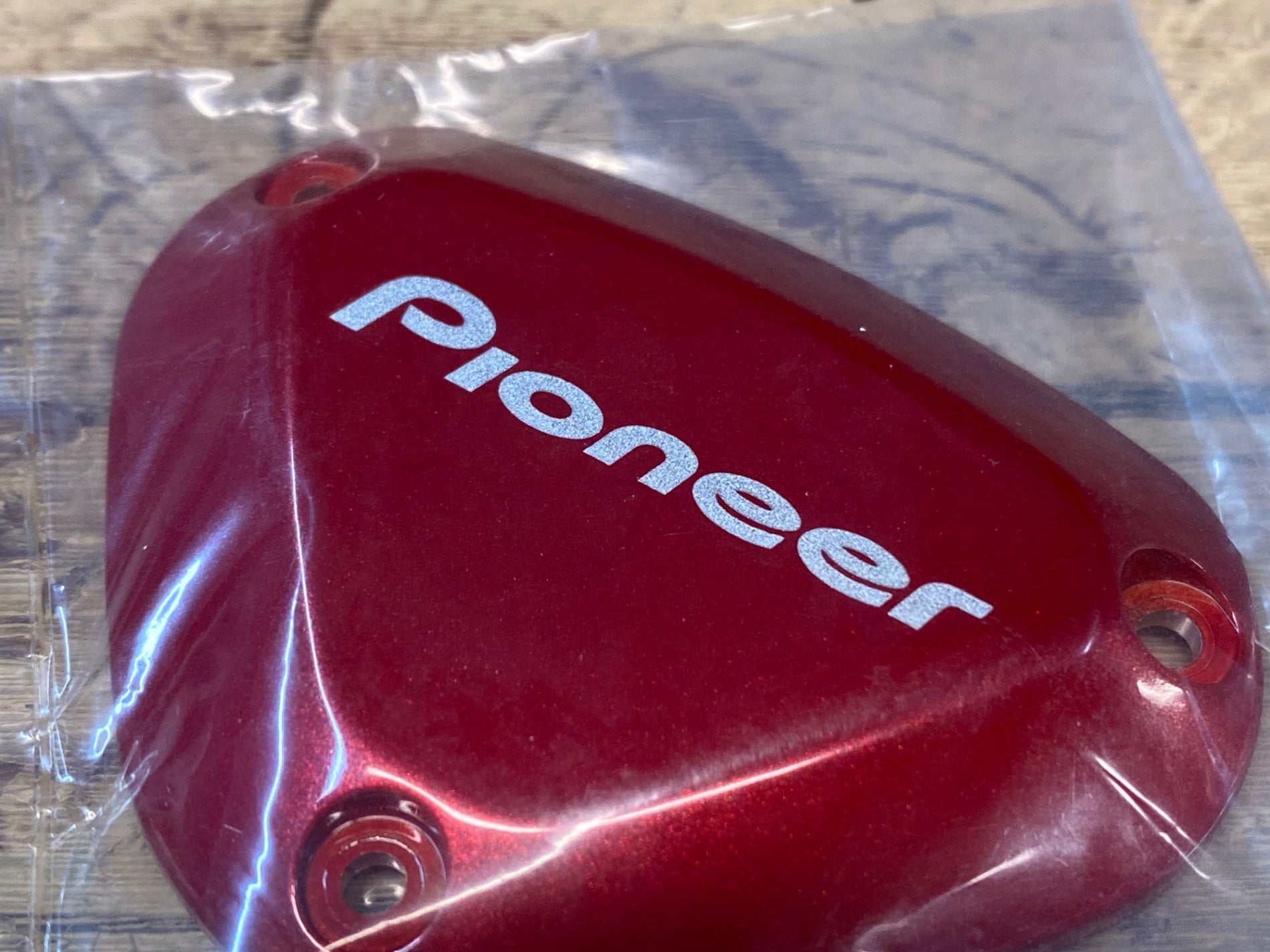 IJ114 パイオニア Pioneer パワーメーターカバー 赤