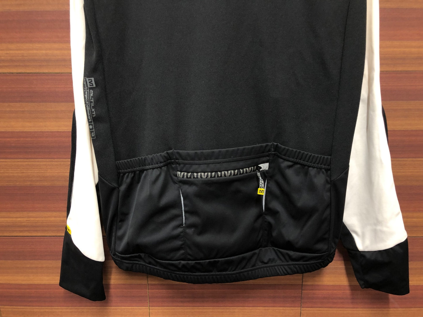 IR943 マヴィック MAVIC 長袖 サイクルジャケット 白 黒 O 裏起毛