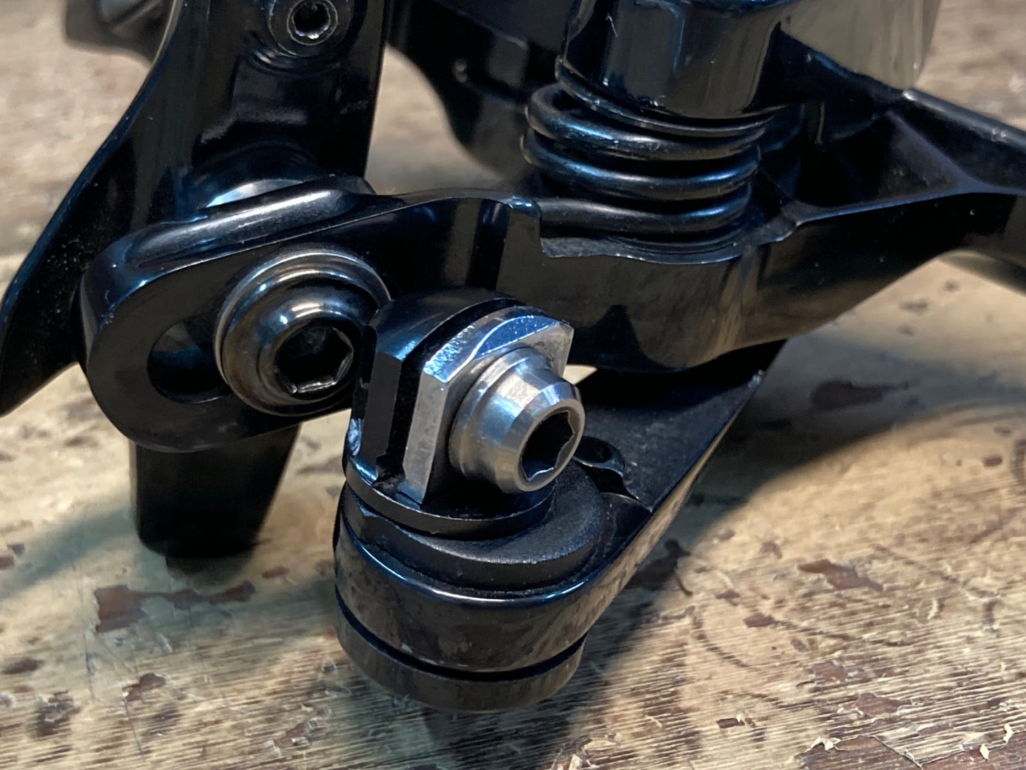 IL548 シマノ SHIMANO デュラエース DURA-ACE BR-R9100 キャリパーブレーキ フロントのみ