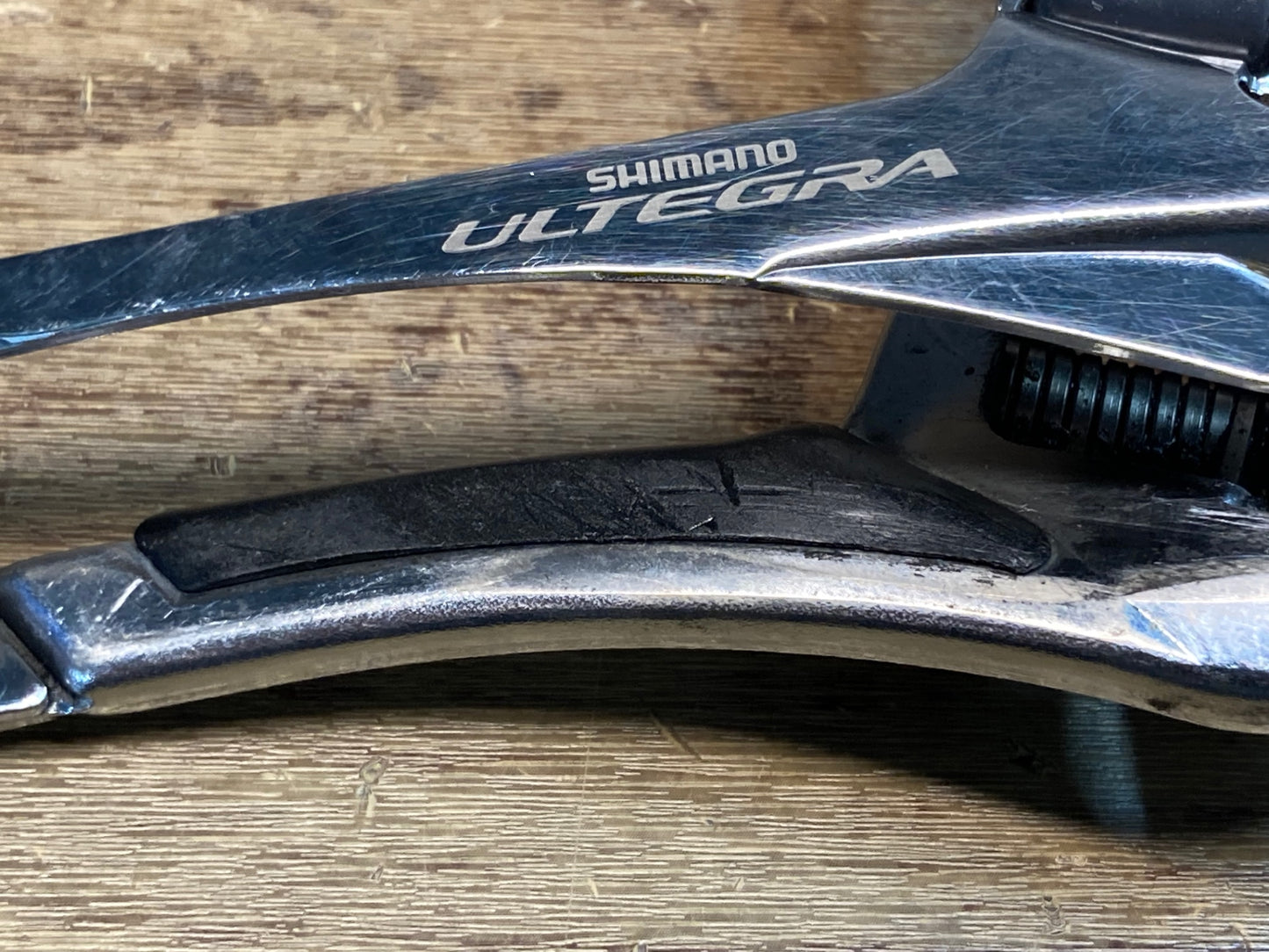 IM831 シマノ SHIMANO アルテグラ ULTEGRA FD-6800 直付 フロントディレイラー 2s ※サポートボルトねじ山なめのためジャンク