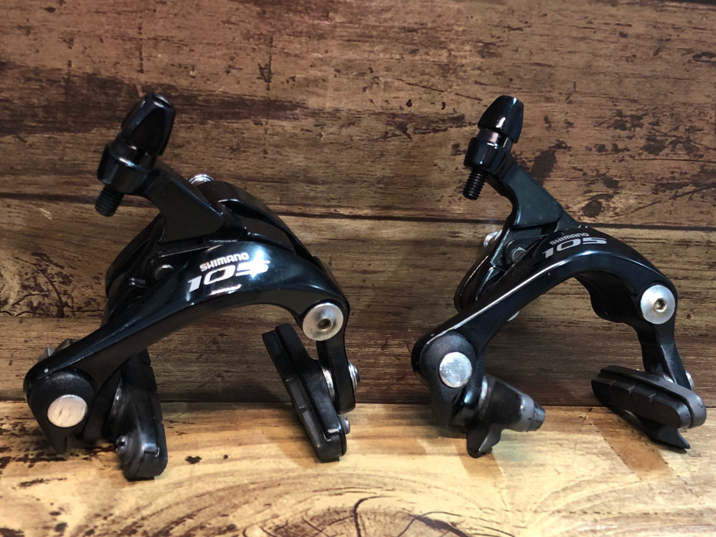 IL557 シマノ SHIMANO 105 BR-5800 ブレーキキャリパー 前後セット