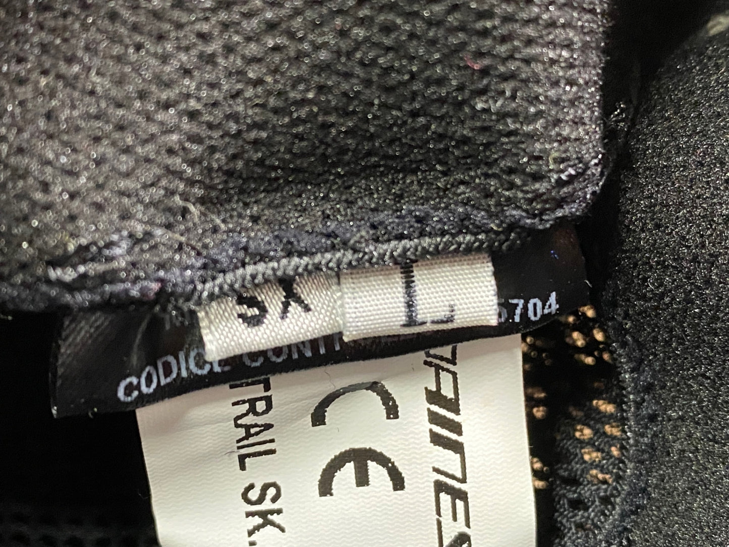 IQ857 ダイネーゼ DAINESE エルボープロテクター 黒 L