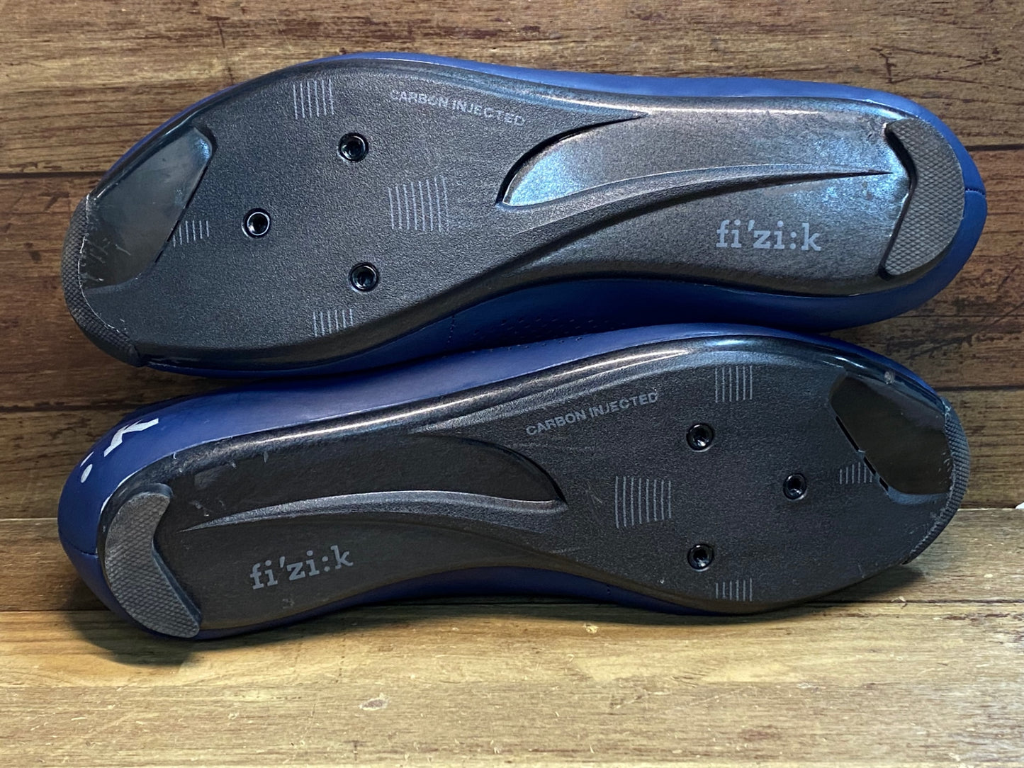 IH487 フィジーク fi'zi:k R4 Road shoes ビンディングシューズ SPD-SL 紺 EUR43