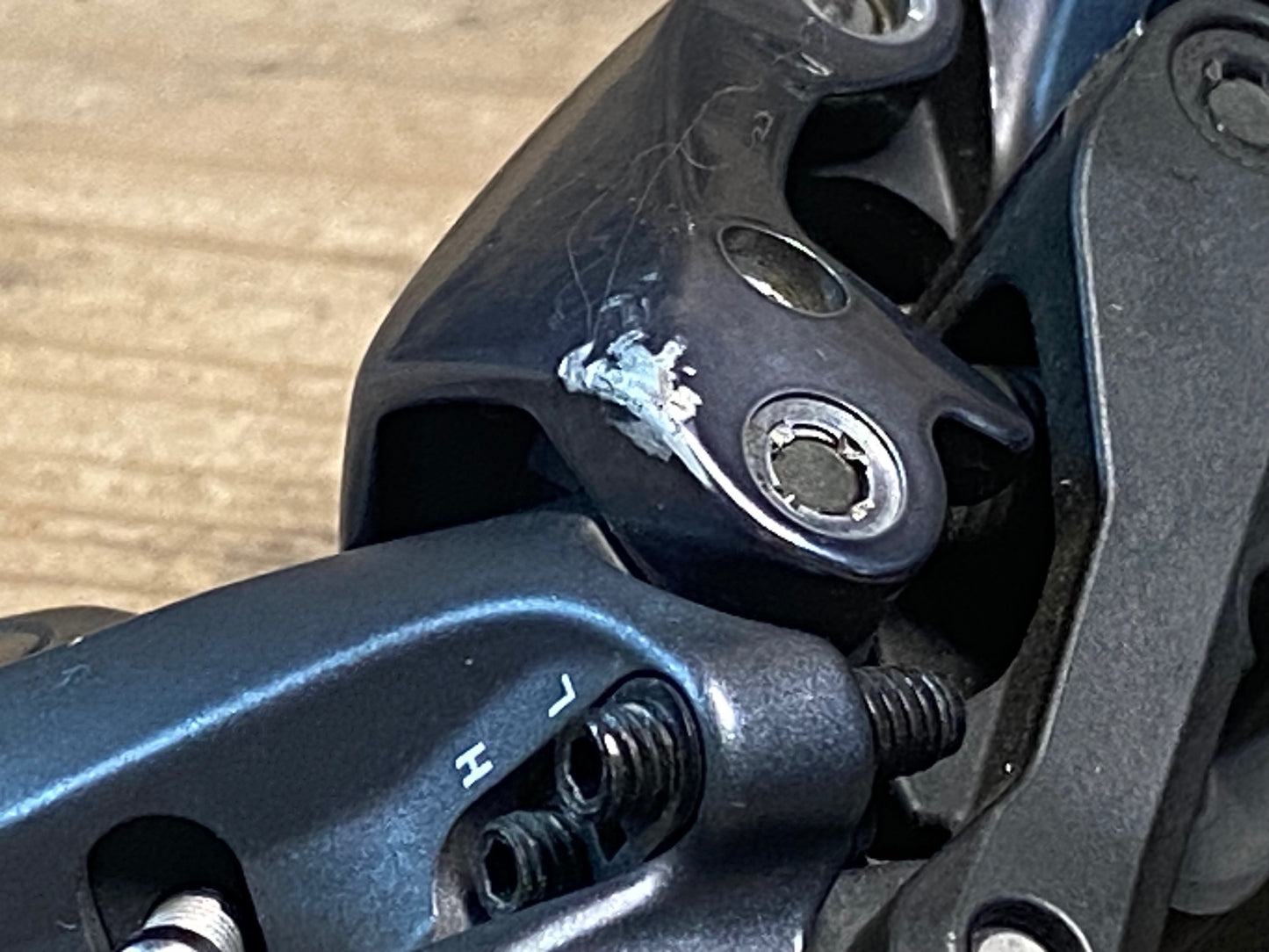 IO364 シマノ SHIMANO アルテグラ ULTEGRA RD-R8050 SS Di2 11s リアディレイラー ガリ傷有