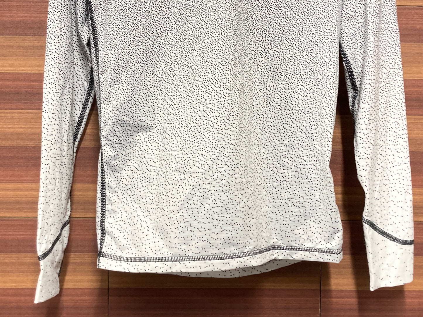 IQ715 イザドア Isadore ALTERNATIVE 長袖 べースレイヤー 白 XS