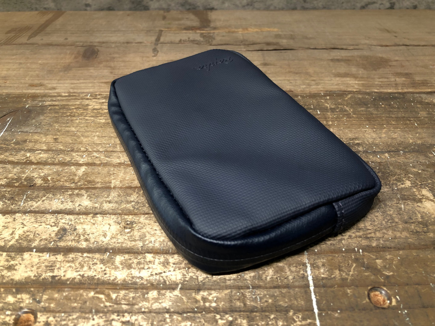 IW731 ラファ Rapha RAINPROOF ESSENTIALS CASE ポーチ ケース 濃紺