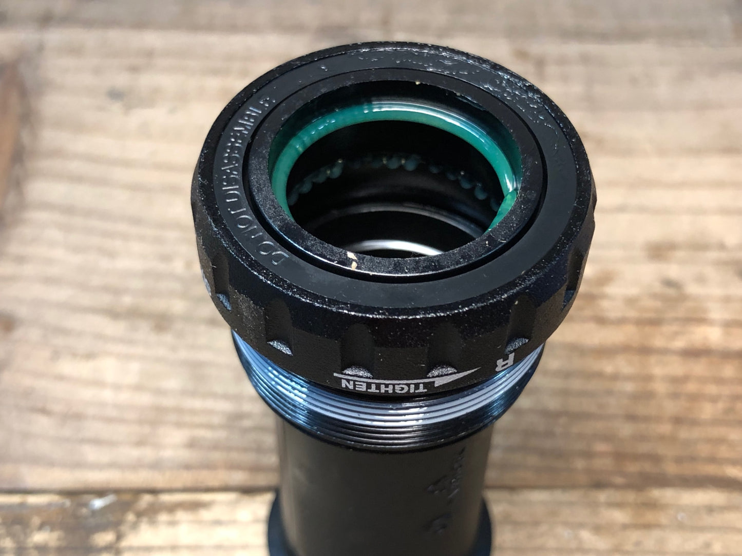 IW143 シマノ SHIMANO XTR SM-BB93 ボトムブラケット