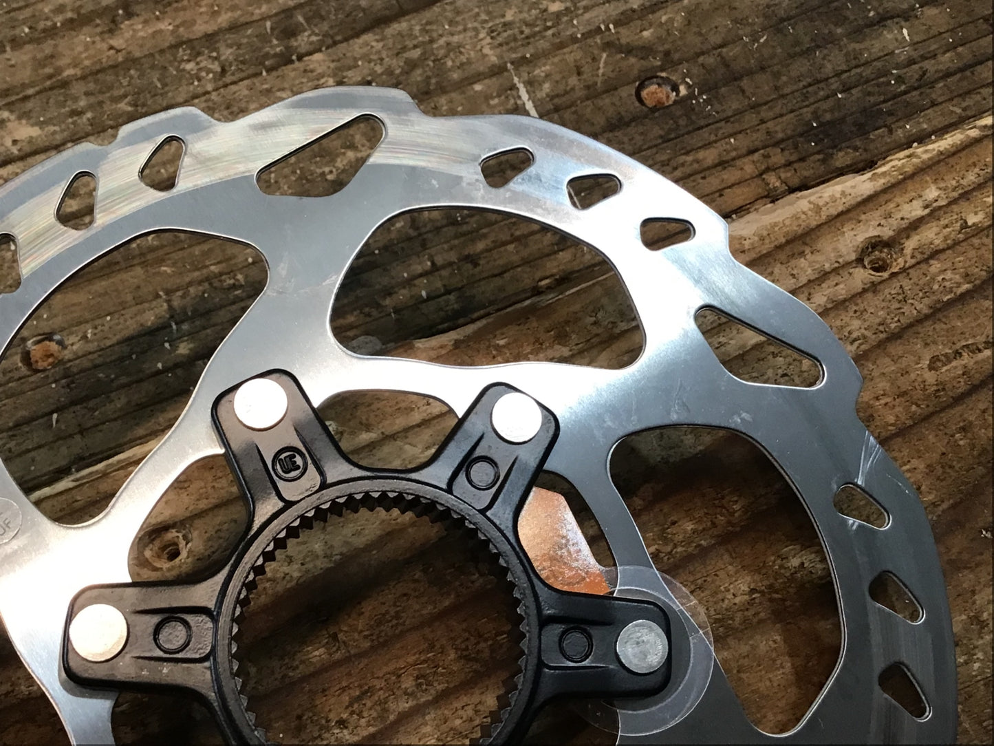 IN619 シマノ Shimano SM-RT70 160φ ディスクブレーキローター 2枚セット