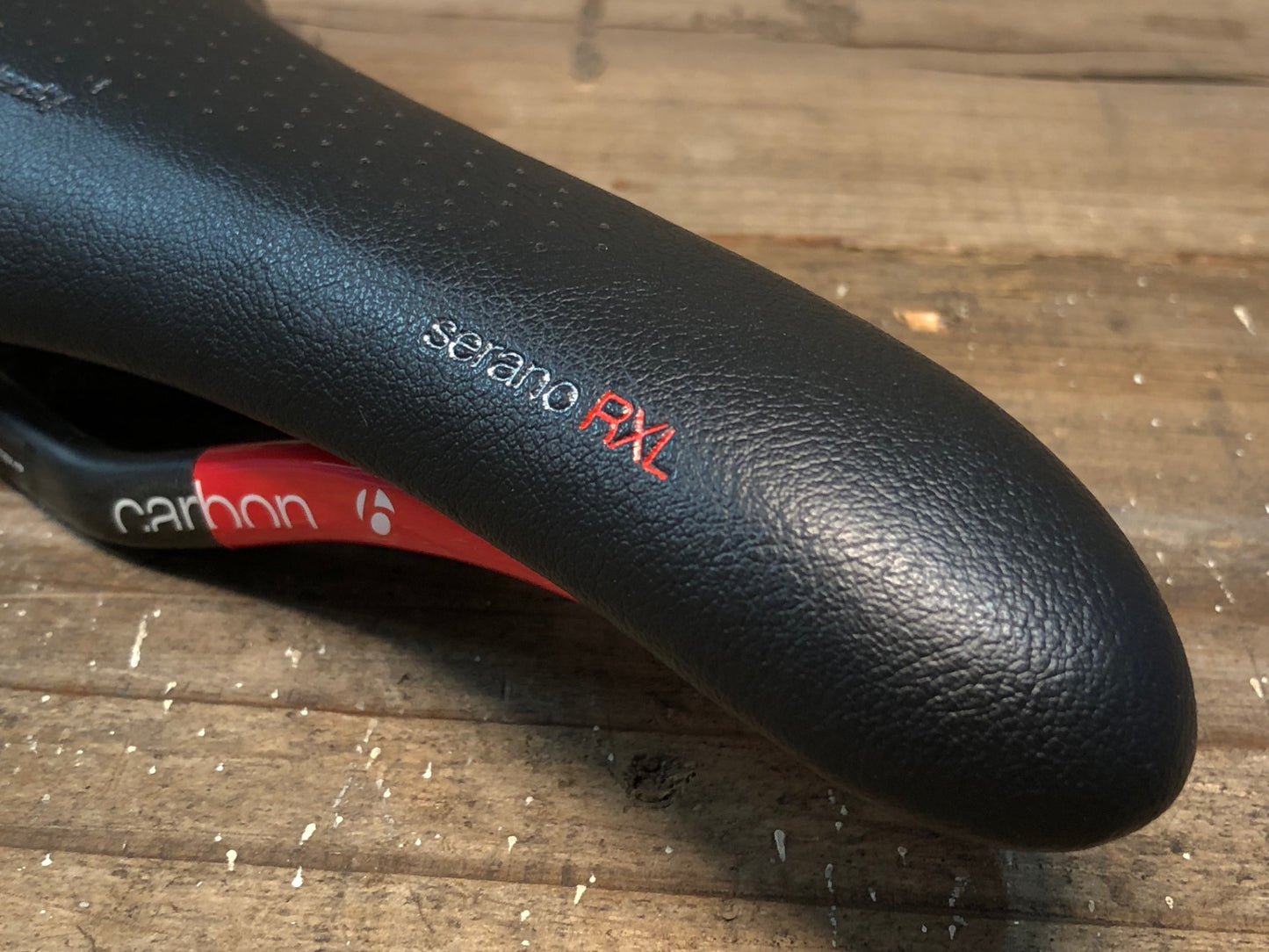 IN118 ボントレガー BONTRAGER セラーノ プロ SERANO RXL サドル カーボンレール 黒赤