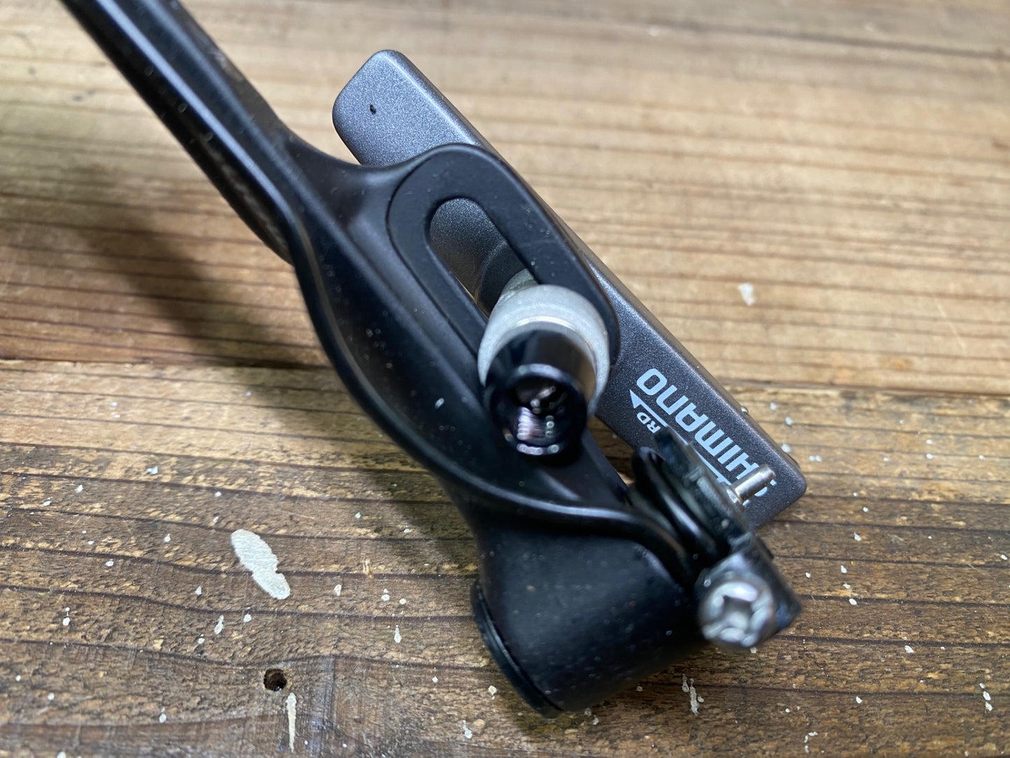 IR367 シマノ SHIMANO ALIVIO BR-T4010 Vブレーキ リア 黒