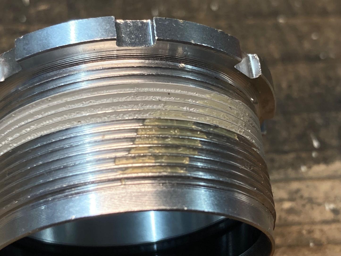 IS152 シマノ SHIMANO ネクサーヴ NEXAVE BB-C900 BB 121mm 68mm