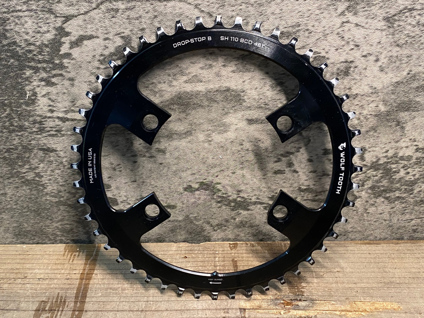 IX725 ウルフトゥース WOLF TOOTH チェーンリング 黒 48T BCD110 厚歯