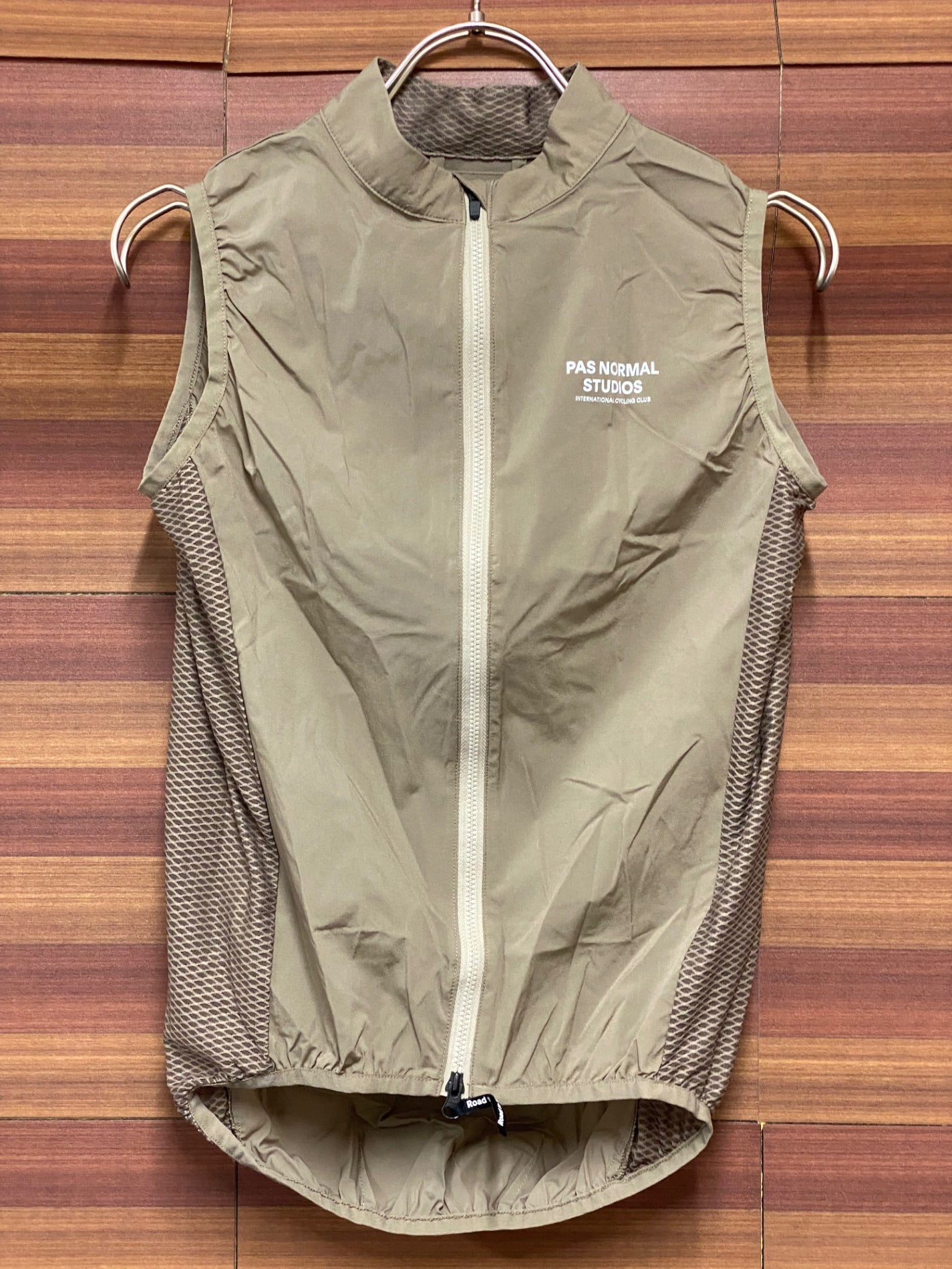 IV047 パスノーマルスタジオ PAS NORMAL STUDIOS Mechanism Stow Away Gilet ジレ ベスト 茶 S