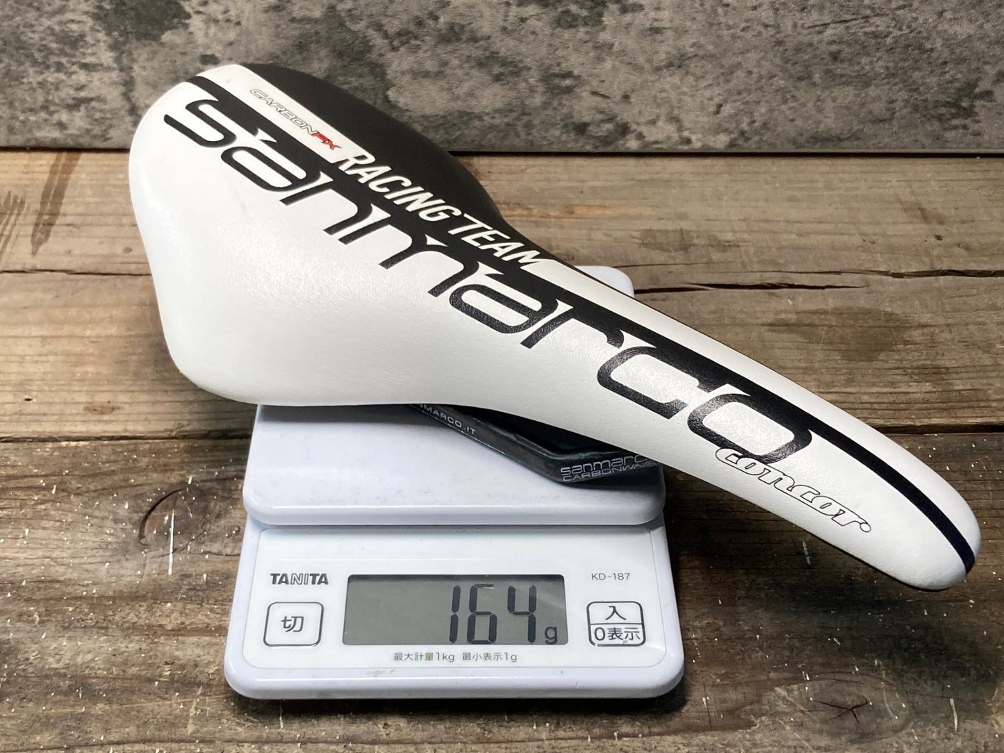 IQ575 セラサンマルコ selle sanmarco コンコール CONCOR CARBON FX サドル 白黒 カーボンレール