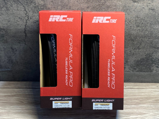 JB479 IRC フォーミュラプロ FORMULA PRO HL TLR S-LIGHT チューブレスレディ 700x25C 2本セット 未使用