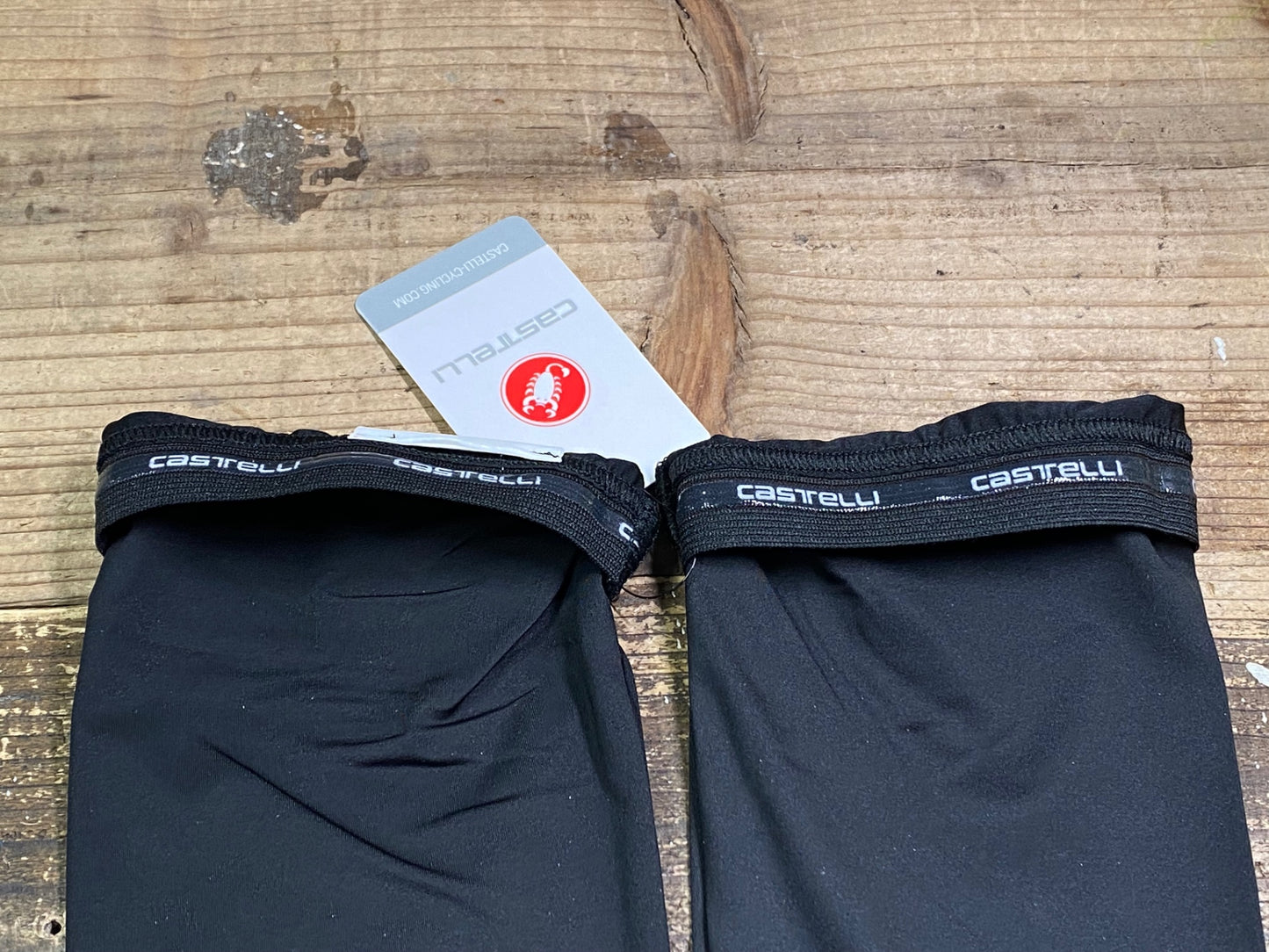 IV950 カステリ CASTELLI アームカバー 黒 S