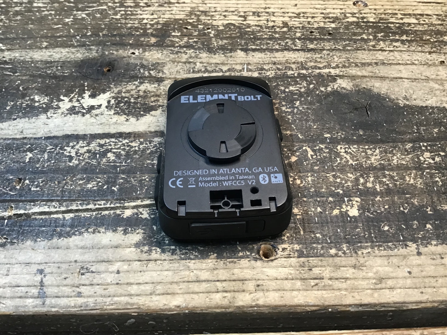 IV316 ワフー Wahoo エレメント ELEMNT BOLT WFCC5 V2 GPS サイクルコンピューター マウントセット