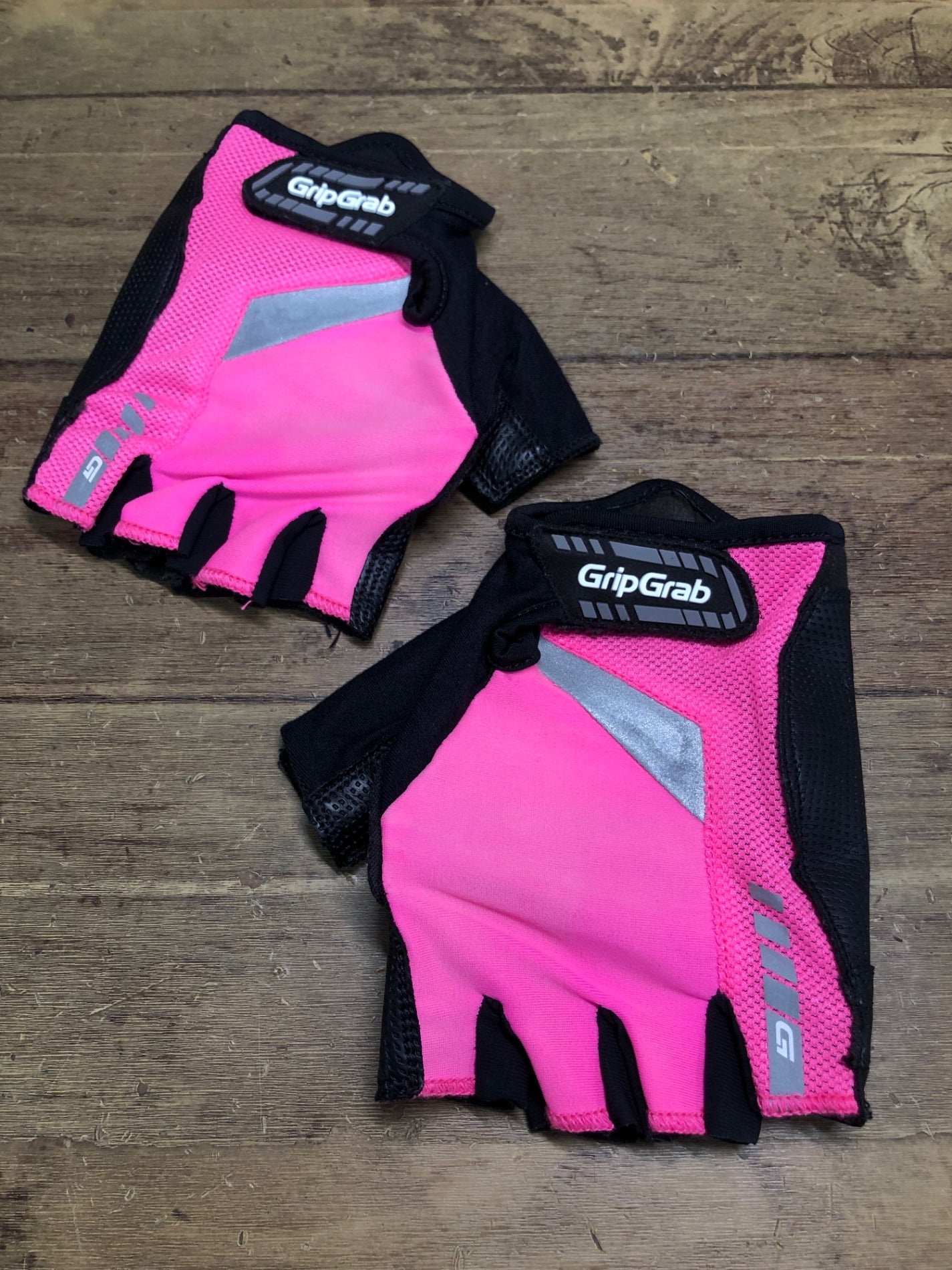 JB352 グリップグラブ GripGrab 指切り グローブ ピンク 黒 M