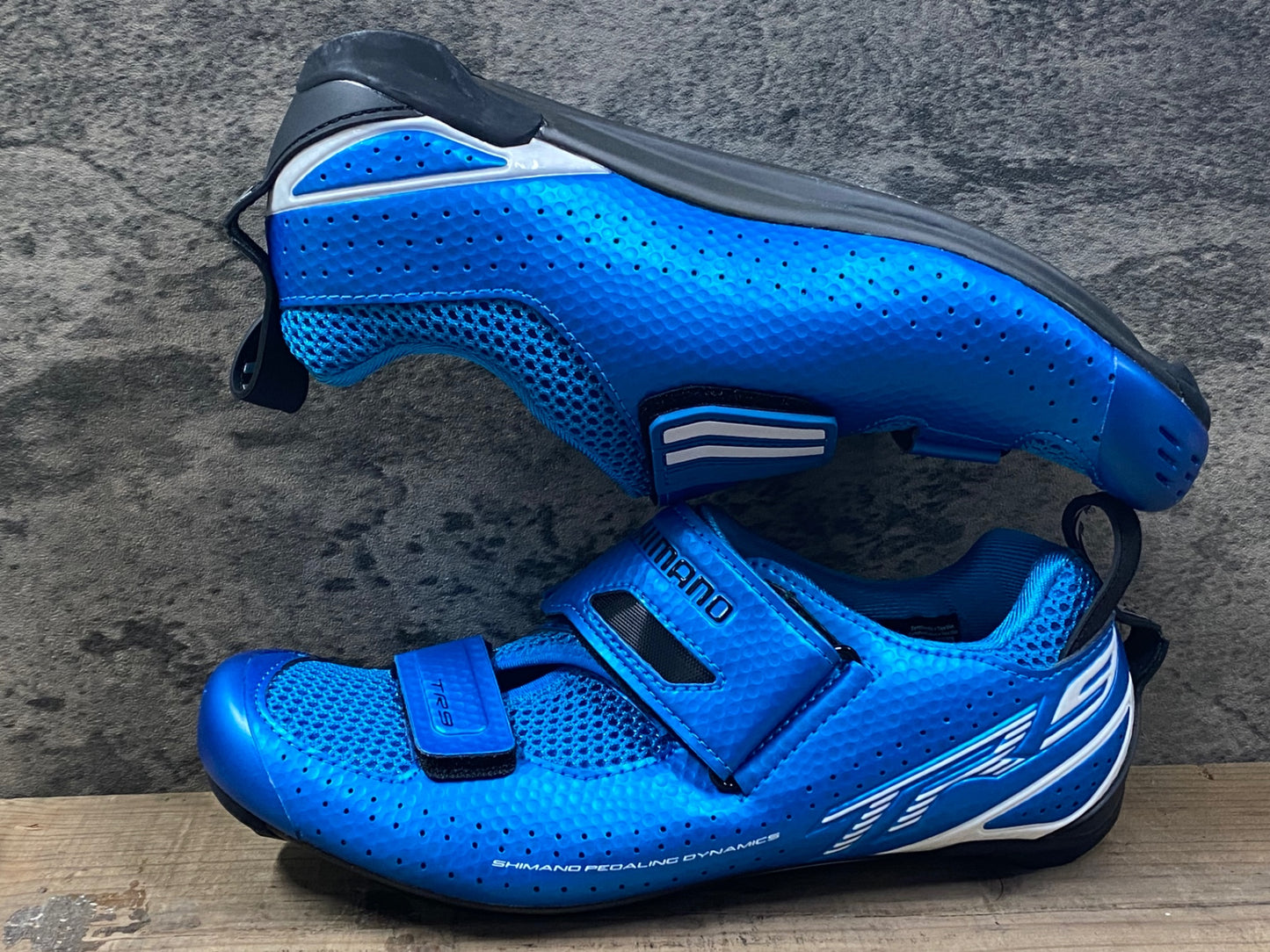 IP484 シマノ SHIMANO TR9 SH-TR900 ビンディングシューズ 青 EU39 SPD-SL ※新品未使用