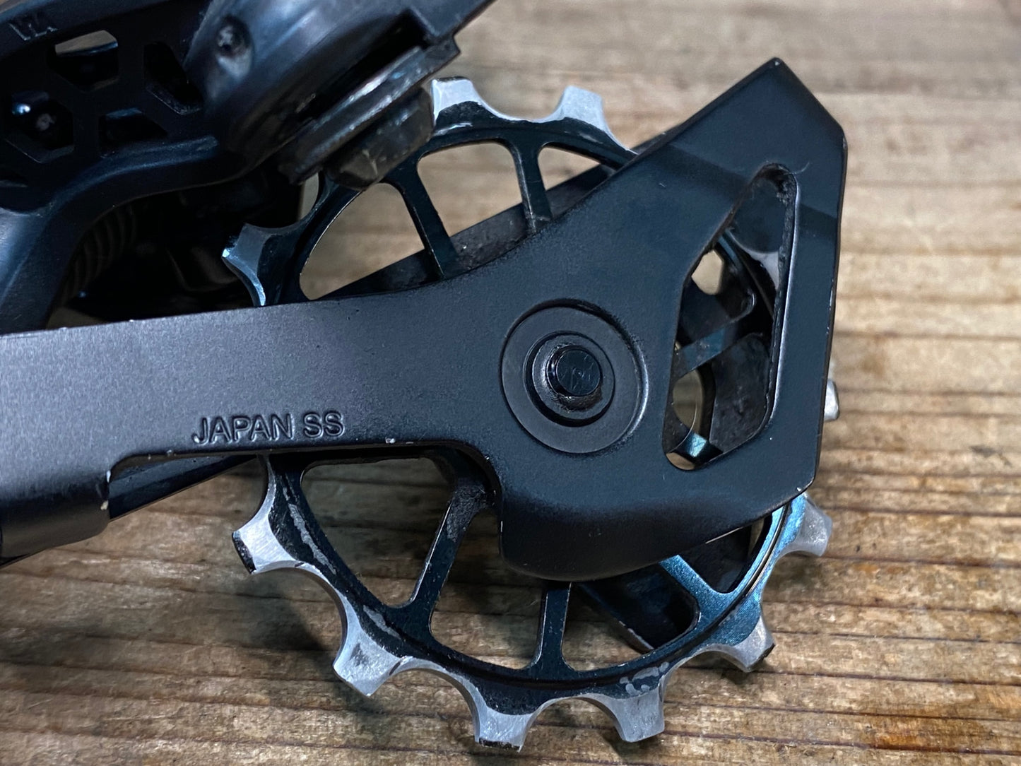 IH133 シマノ SHIMANO 105 RD-R7000 SS リアディレイラー 11S ブラック ※社外プーリー