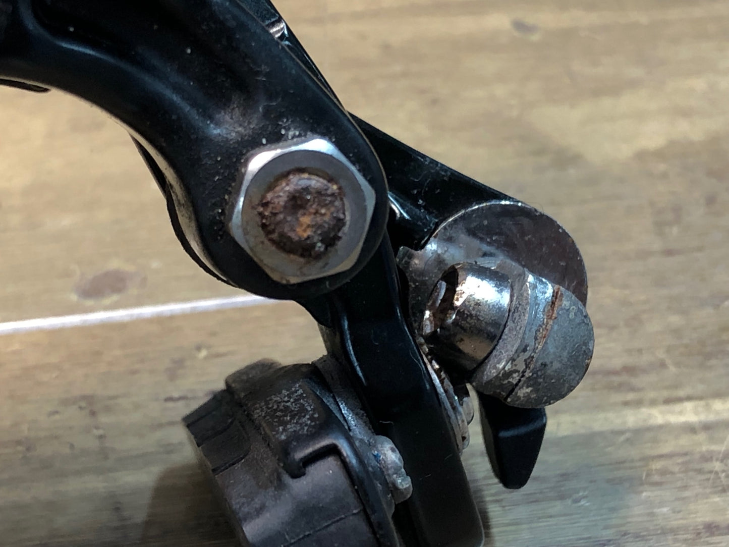 IN135 シマノ SHIMANO 105 BR-5800 キャリパーブレーキ フロント