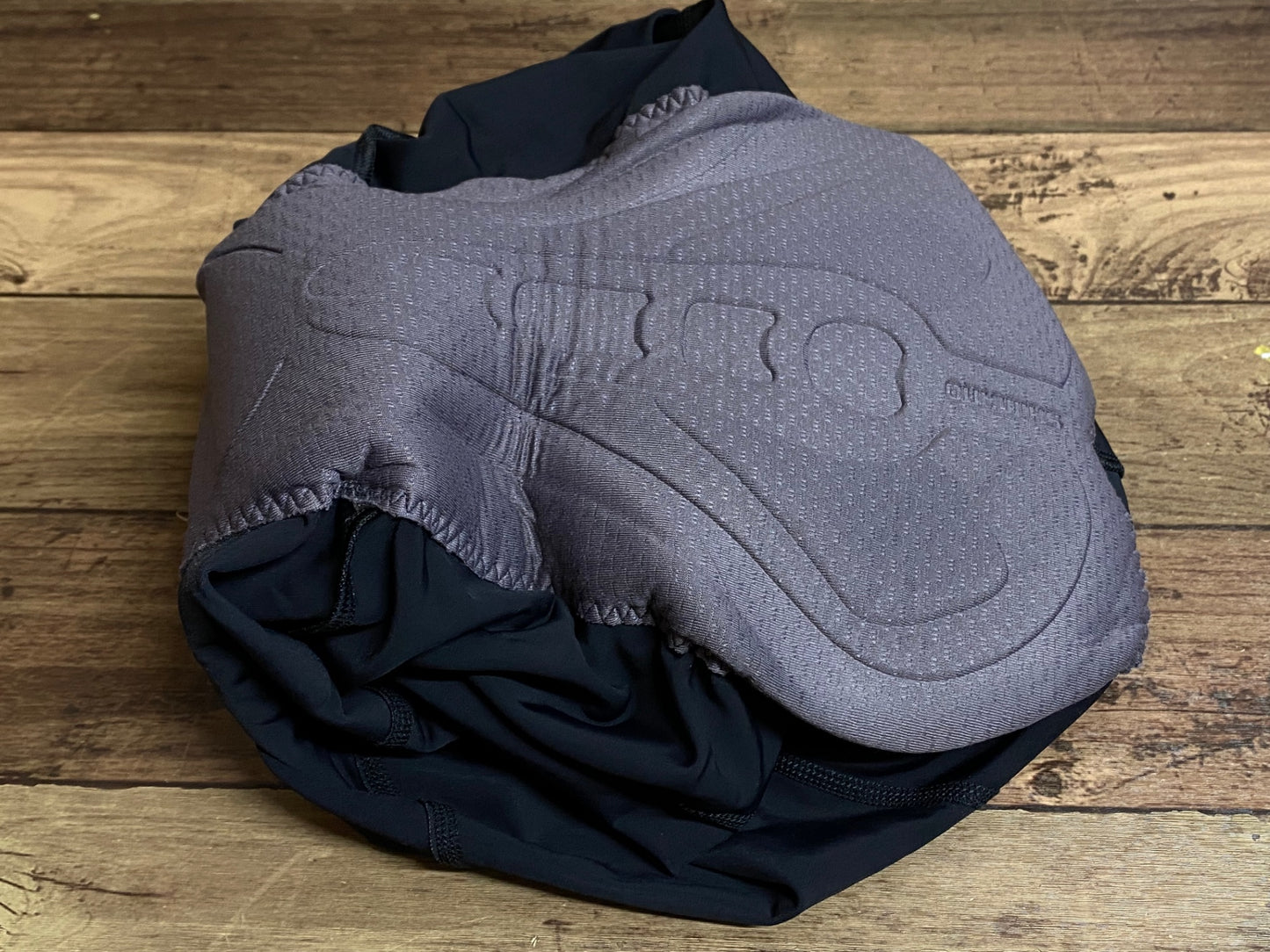 IO131 シマノ SHIMANO ビブショーツ 黒 白 M