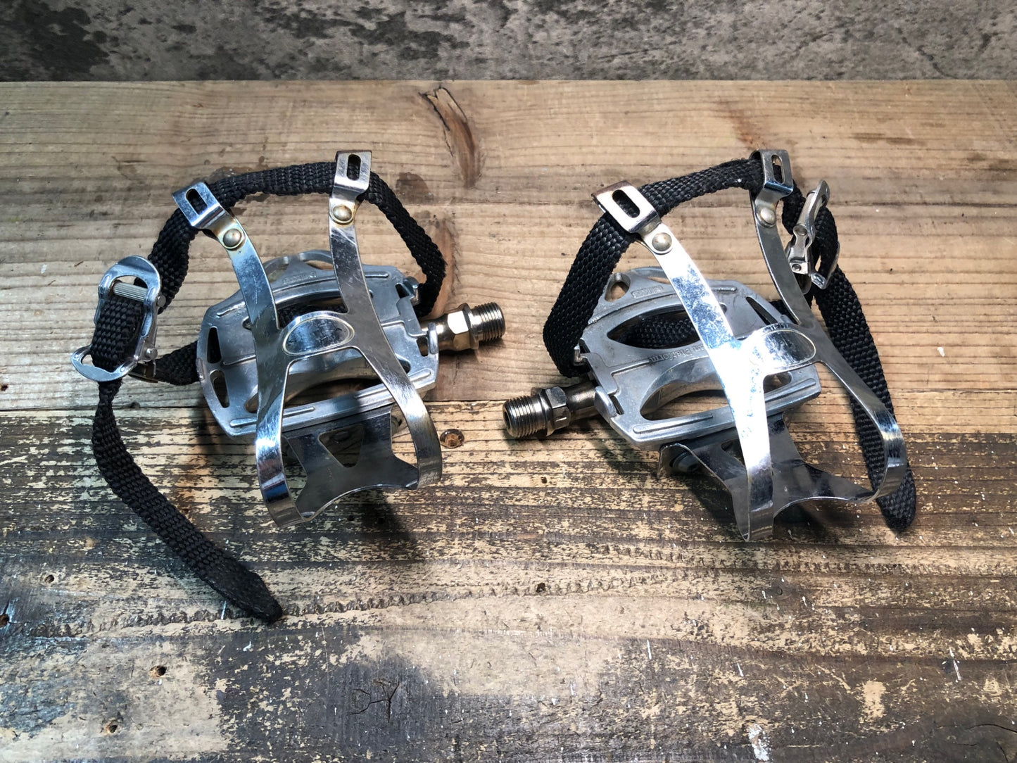 HZ337 三ヶ島ペダル MKS アーバンプラットフォーム Urban Platform フラットペダル シルバー トゥークリップ付属