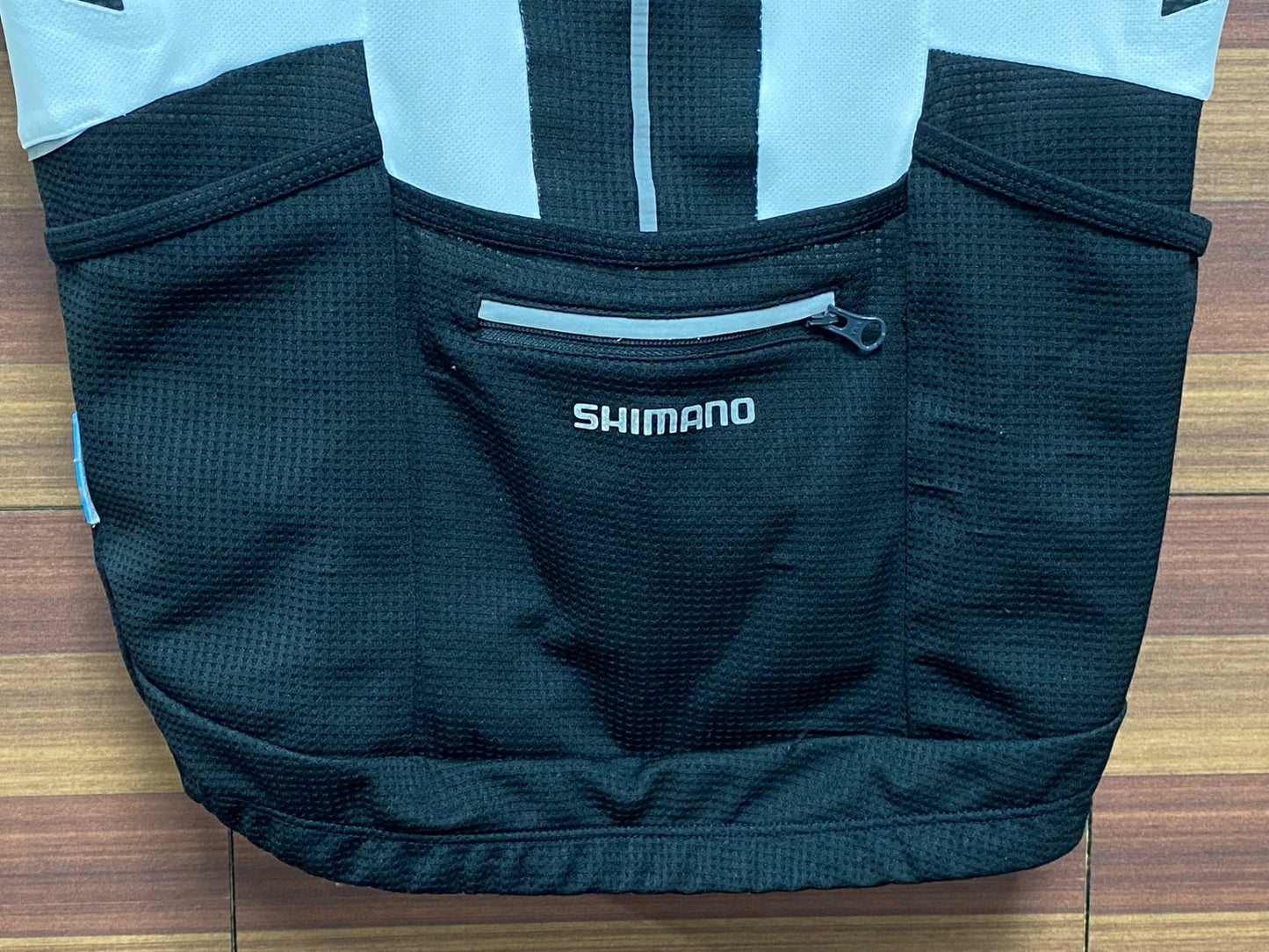 IT528 シマノ SHIMANO 半袖サイクルジャージ 黒白黄 ASIA M ※ほつれ