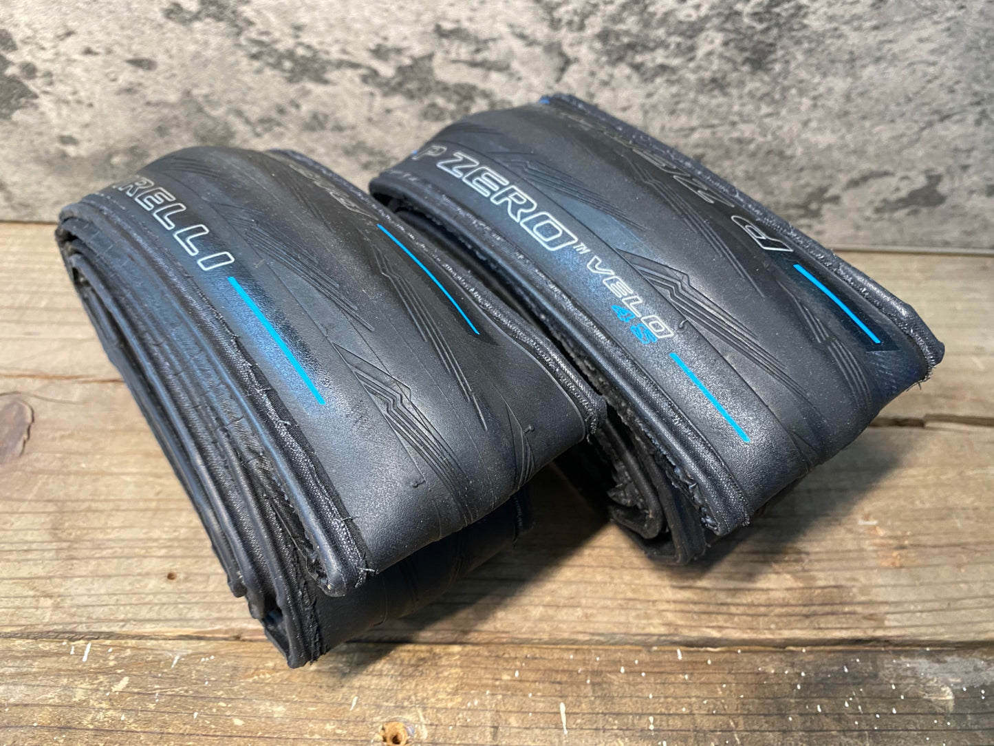 IQ547 ピレリ PIRELLI P ZERO VELO 4S クリンチャータイヤ 700x25C 2本セット 7分山