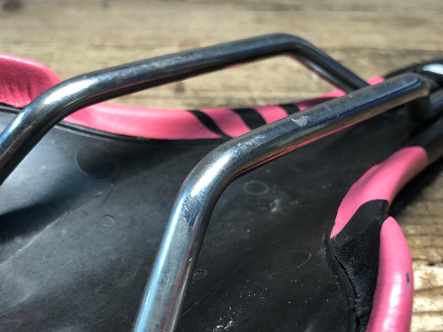 JA064 セライタリア SELLE ITALIA SLR Giro d Italia 2015 サドル Ti316 レール