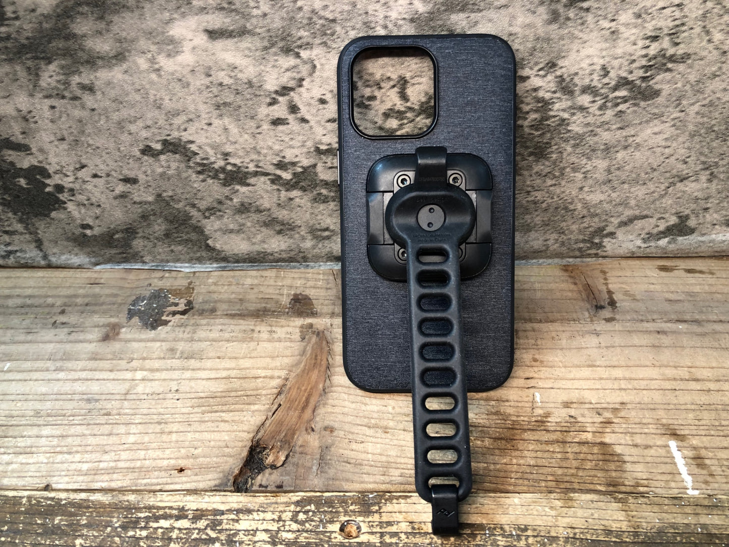 IS393 ピークデザイン PEAL DESIGN iPhone 15 Pro Max V2 ユニバーサル バー マウント マウント