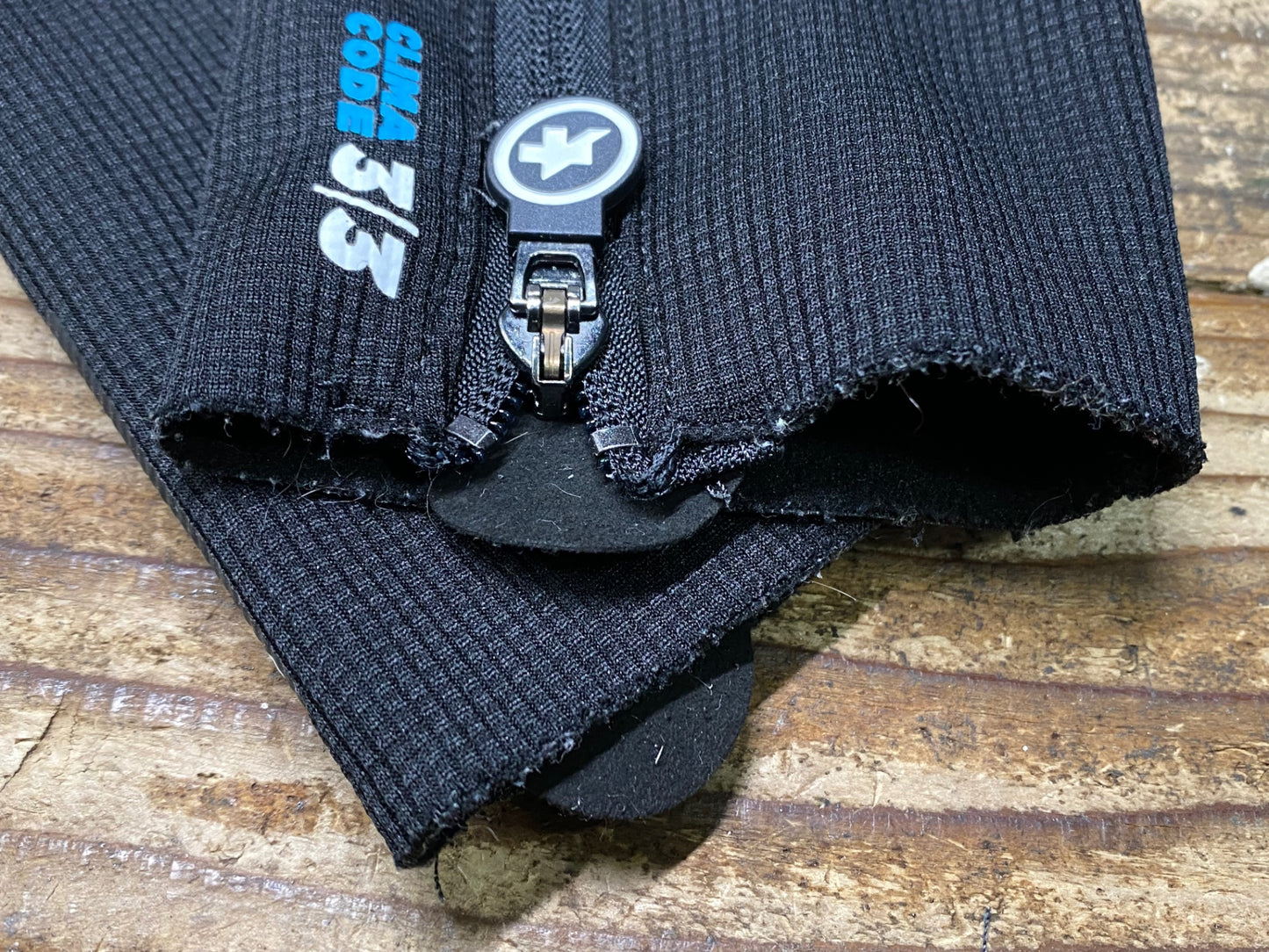 IW783 アソス assos ULTRAZ WINTER シューズカバー 黒 Ⅰ 裏起毛