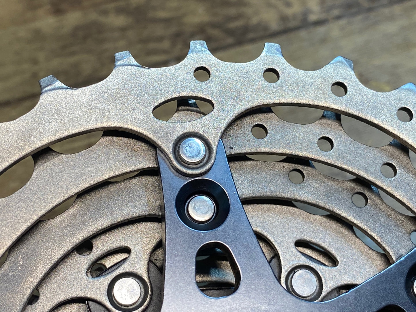 IV714 シマノ SHIMANO アルテグラ ULTEGRA CS-R8000 スプロケット 11S 11-32T