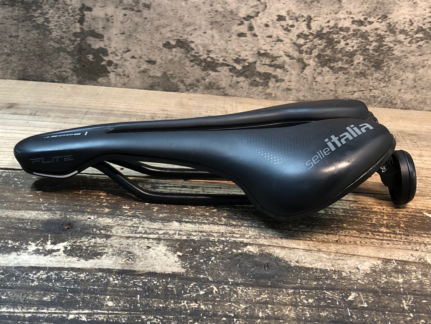 IY268 セライタリア SELLE ITALIA フライト FLITE BOOST SUPERFLOW サドル 黒 MANGANESE レール L3