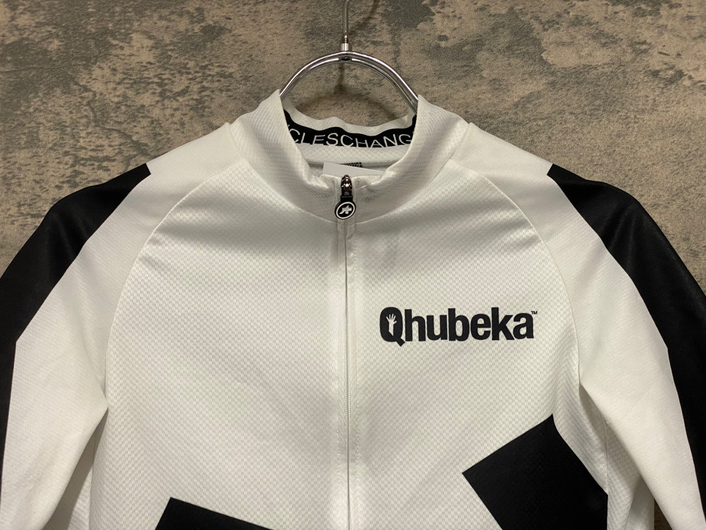 JB911 アソス ASSOS Qhubeka 半袖 サイクルジャージ 白 黒 ※サイズ不明