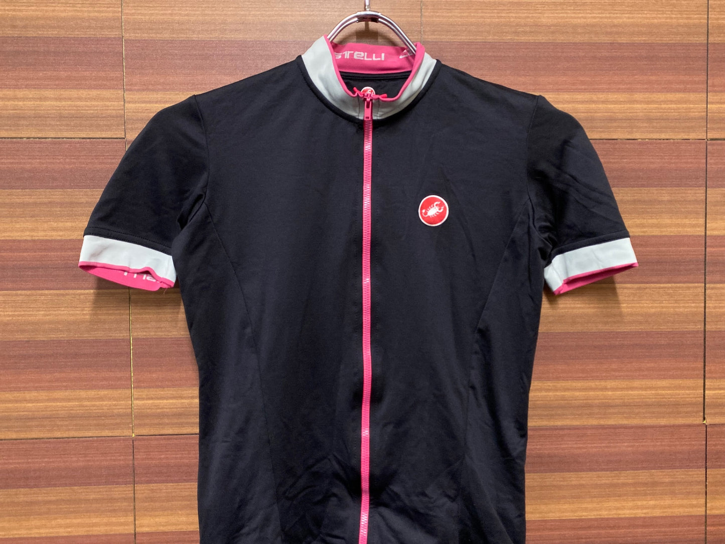 HV143 カステリ CASTELLI 半袖サイクルジャージ M 黒ピンク ※スレ