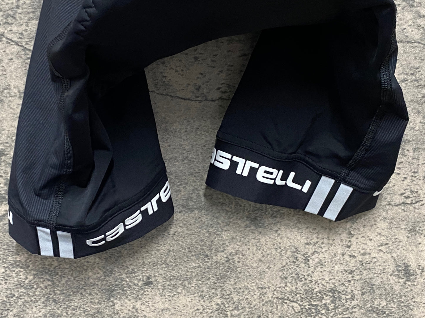 IZ475 カステリ CASTELLI ROSSOCORSA ビブショーツ 黒 S