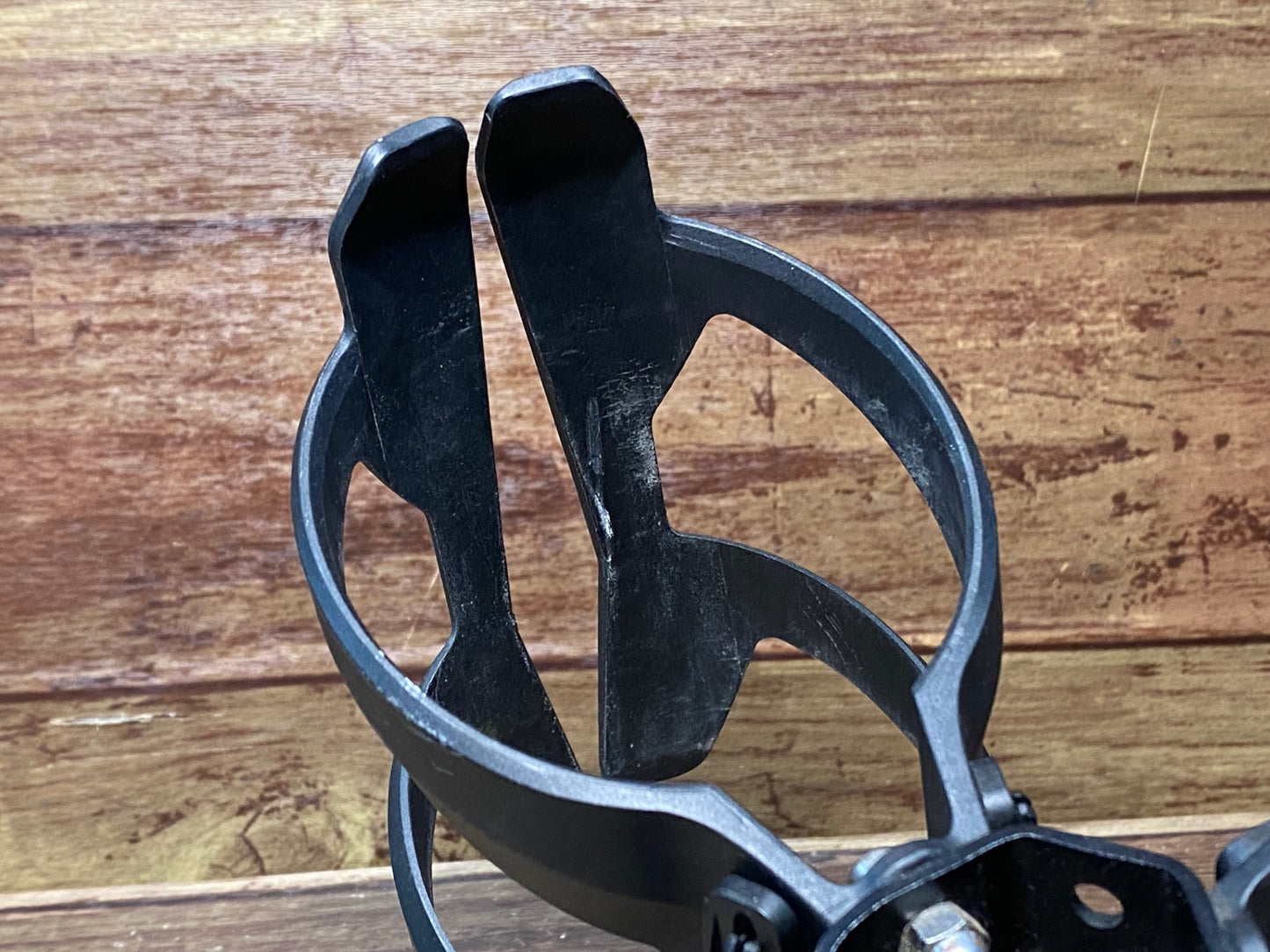 IM919 TNi トライマルチケージ ブラック ボトルケージ ドリンクホルダー