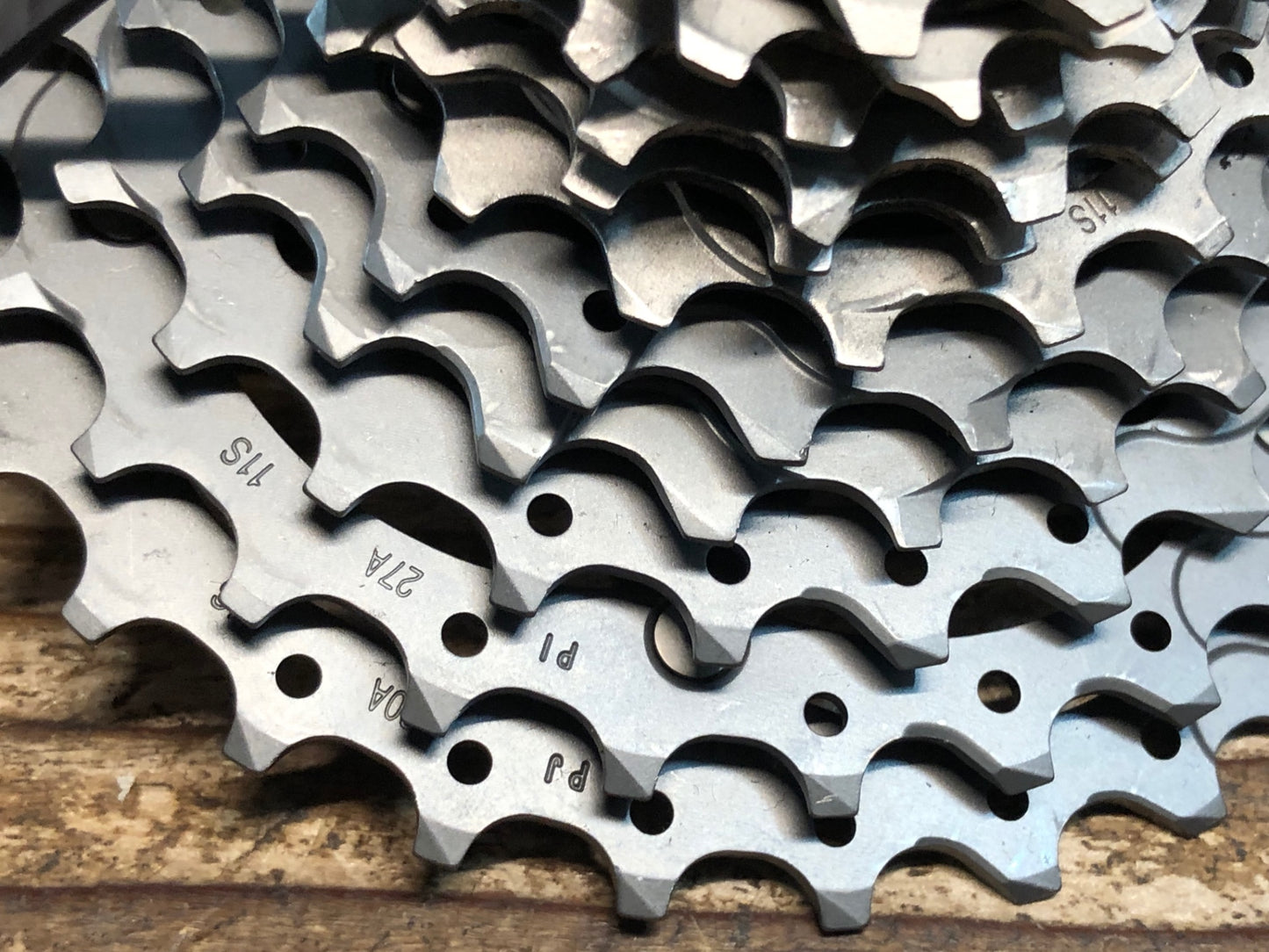 IW654 シマノ SHIMANO デュラエース DURA-ACE CS-R9100 スプロケット 11-30T 11S