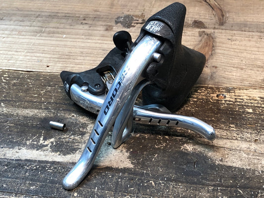 IQ792 カンパニョーロ Campagnolo レコード RECORD エルゴレバー エルゴパワー 2x8S ※右側ブラケットカバー欠品