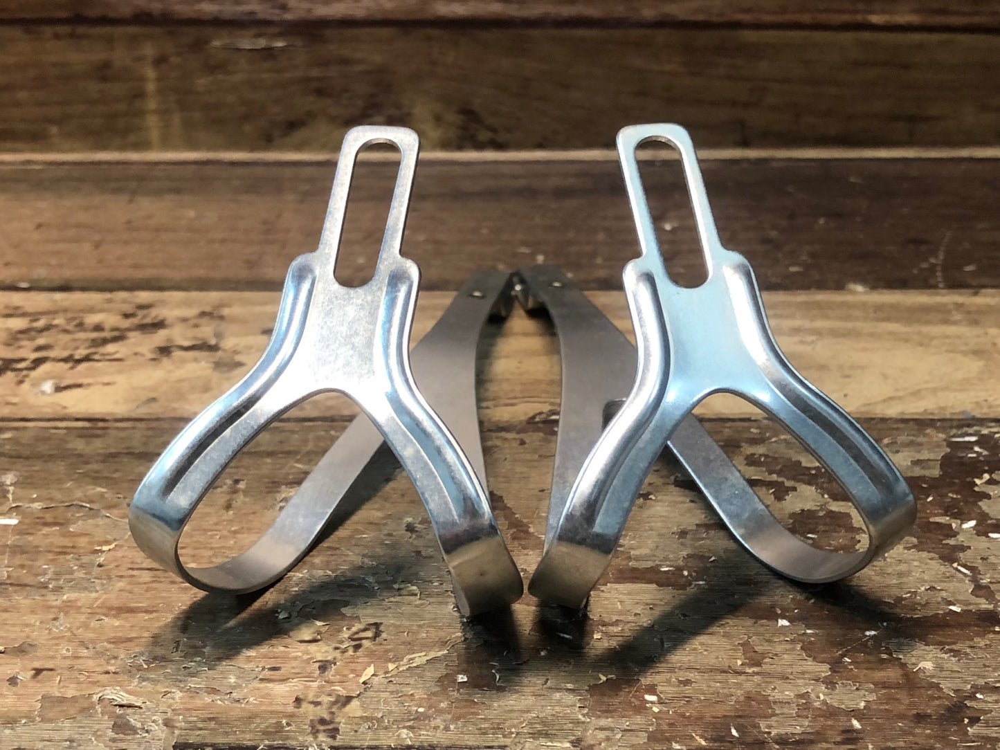 IJ945 カンパニョーロ Campagnolo Cレコード C RECORD トゥクリップ エアロペダルクリップ アルミ